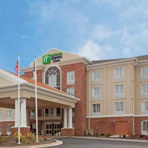 Holiday Inn Express Hotel & Suites Greensboro - Airport Area