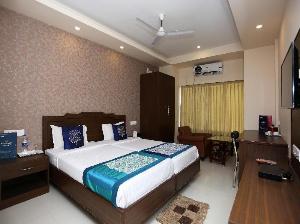 OYO 9010 Hotel Railview, Bhubaneswar