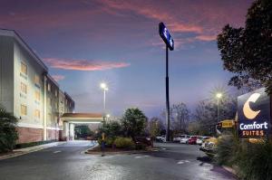 Comfort Suites Forsyth near I-75, Forsyth
