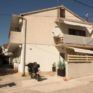 Apartments and Room Sanja