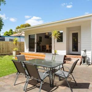 Couples Retreat in Cowes sleep 4
