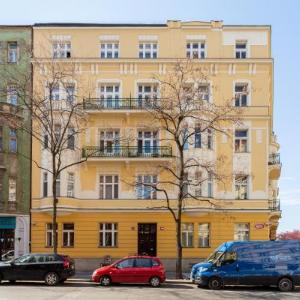 Prague Days - One-bedroom Apartment with Workspace and iMac in Vinohrady