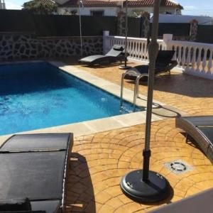 Villa with 4 bedrooms in Otura with wonderful mountain view private pool furnished terrace 9 km from the slopes