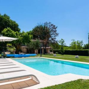 Countryside Villa in Sant'Ippolito with Swimming Pool