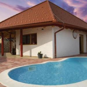 Beautiful home in Bodonci w/ Outdoor swimming pool WiFi and Outdoor swimming pool