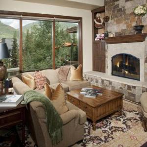Cascade Village Chalet