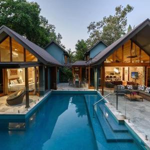 Sea Pavilion - Luxury home sleeps 12 guests