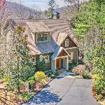 Doctors Orders - Refresh and recharge with peaceful views and a cozy hot tub Jasper