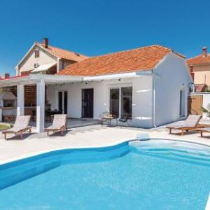 Amazing home in Betina w/ Outdoor swimming pool WiFi and 2 Bedrooms