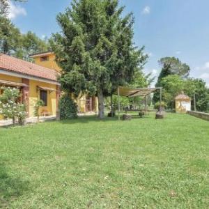 Four-Bedroom Holiday Home in Alvignano CE