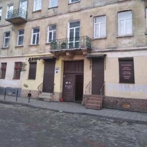 Two-Bedroom Apartment near Forum Lviv