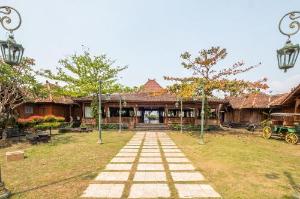 OYO 1347 Joglo Garut Cottage Syariah, Garut
