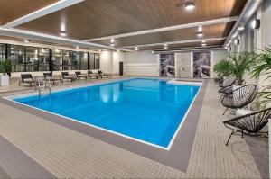Insignia, Ascend Hotel Collection, Sarnia