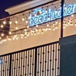 Beachwalker Inn & Suites