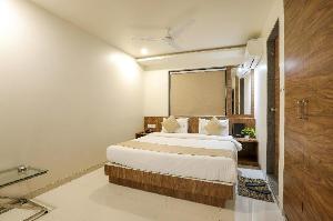 Hotel Limra, Surat