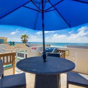 Ocean Front Breakers D Apts