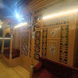 Houseboat New Shamus Maqbool