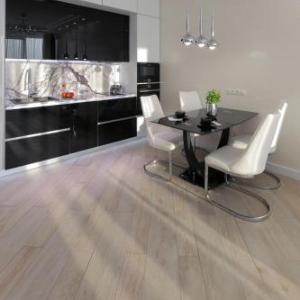Black&White Apartment in Smart Plaza