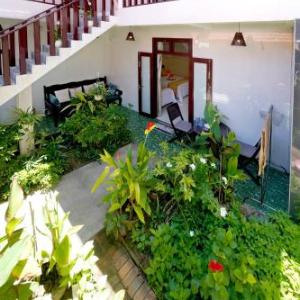 Pink Beach Homestay