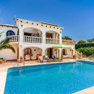 Villa Enzo by Villa Plus
