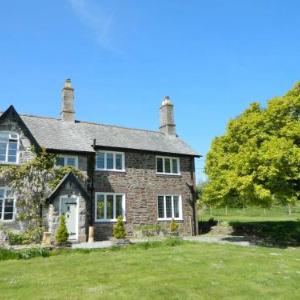 Victorian cottage overlooking the Plym Valley