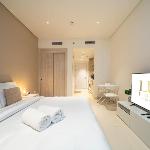 LUXFolio Retreats - Stylish Haven Dubai 