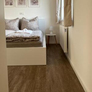 RK Apartment Holzova