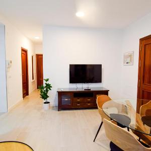 Letmalaga Cobblestone St.