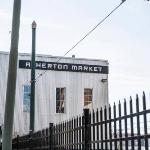 Deluxe One Bed Apartment near South EndUptown