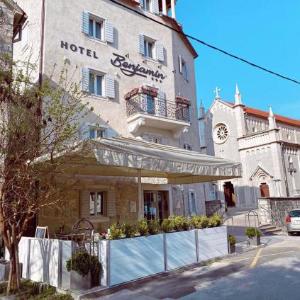 Benjamin Hotel