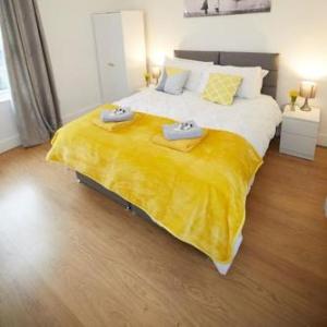 Great 2 Bedroom Apartment 6 Shirley Area SO15 Sleeps 6
