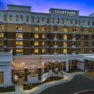 Raleigh Improv Hotels - Courtyard by Marriott Raleigh Cary/Parkside Town Commons