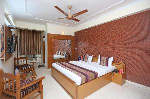 OYO 9554 Hotel Grand Plaza, Faridabad