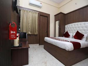 OYO 14949 Hotel Shashi Residency, Mathura
