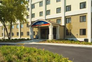 Candlewood Suites Indianapolis Downtown Medical District By IHG hotel near Indiana Convention Center & Lucas Oil Stadium