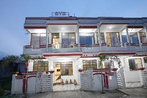 OYO 41159 Hotel Royal Inn, Jabalpur