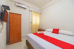 RedDoorz Syariah @ Panglima Nyak Makam Aceh, Banda Aceh