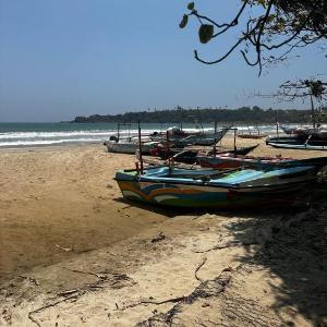 Varan Mawella Beach Guest House
