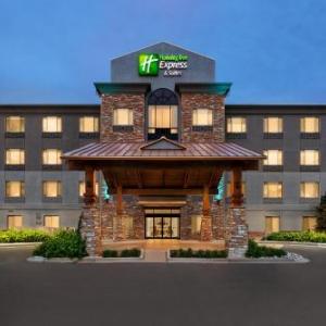 Holiday Inn Express Hotel & Suites Denver Airport hotel in Denver