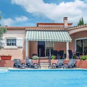 Four-Bedroom Holiday Home in Lamalou les Bains