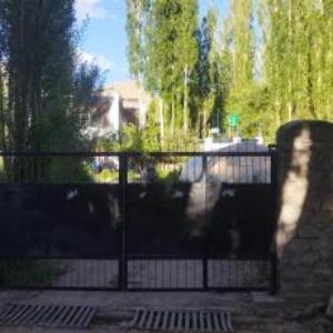 Chosdup Guest House