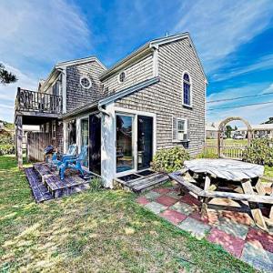New Listing! Seabreeze Village Retreat Near Beach Home