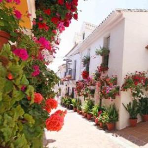 I AM La Posada Hotel and Apartment