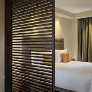 Hotels near Victoria Palace Theatre - Park Plaza Victoria London