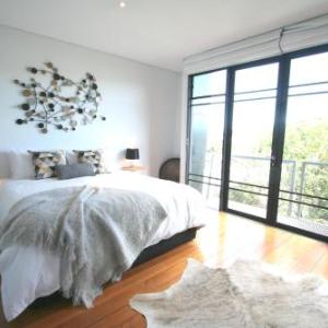 TWO FIVE ZERO RICHMOND four bedroom cityviews lockup garage