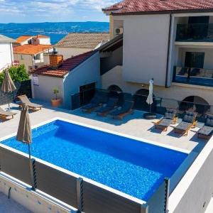 Apartments Villa Milas with pool