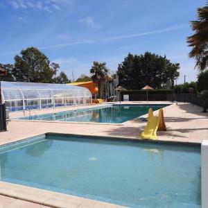 Mobil home 6 personnes 3kms plage