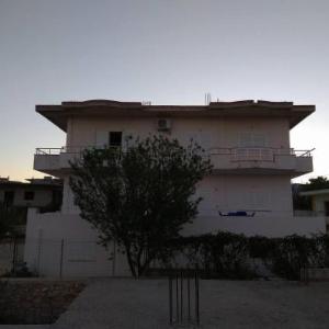 Vila Leka