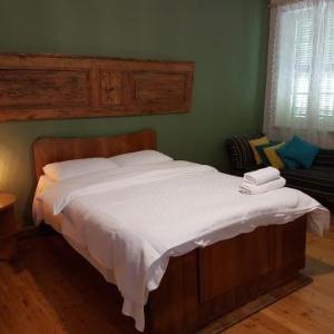 Ines Guest House