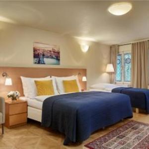 Mostecká 12 Residence